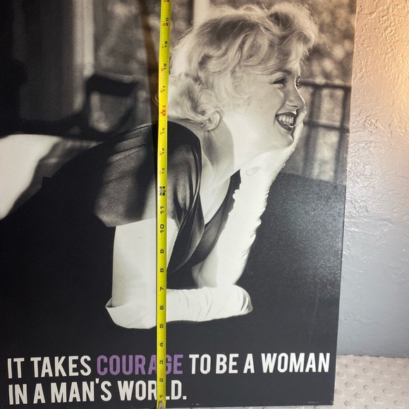 2-Black and White The Chelsea Collection Marilyn Monroe Wall Art Canvas - Picture 4 of 13